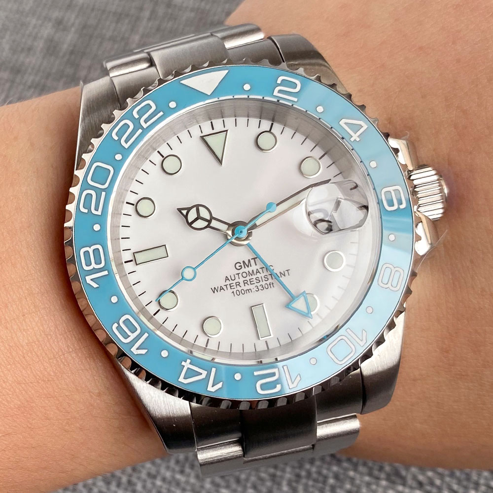 Customized 40mm Ice Blue Dial  - Stainless Bracelet Diver recensie en prijs