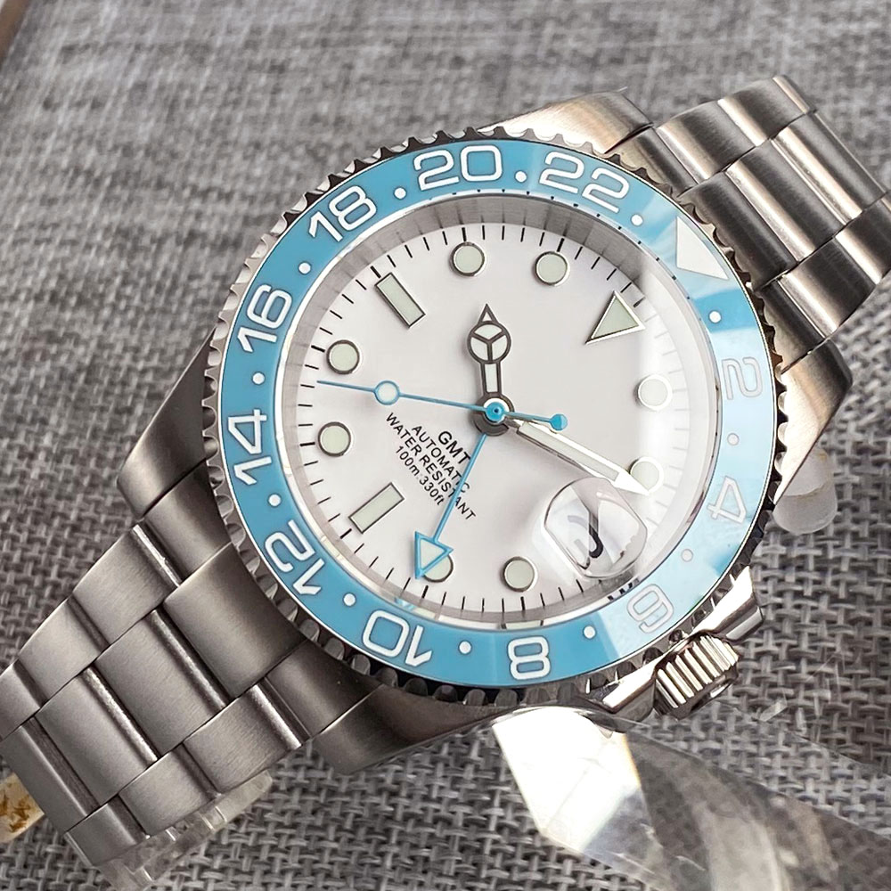 Customized 40mm Ice Blue Dial  - Stainless Bracelet Diver recensie en prijs