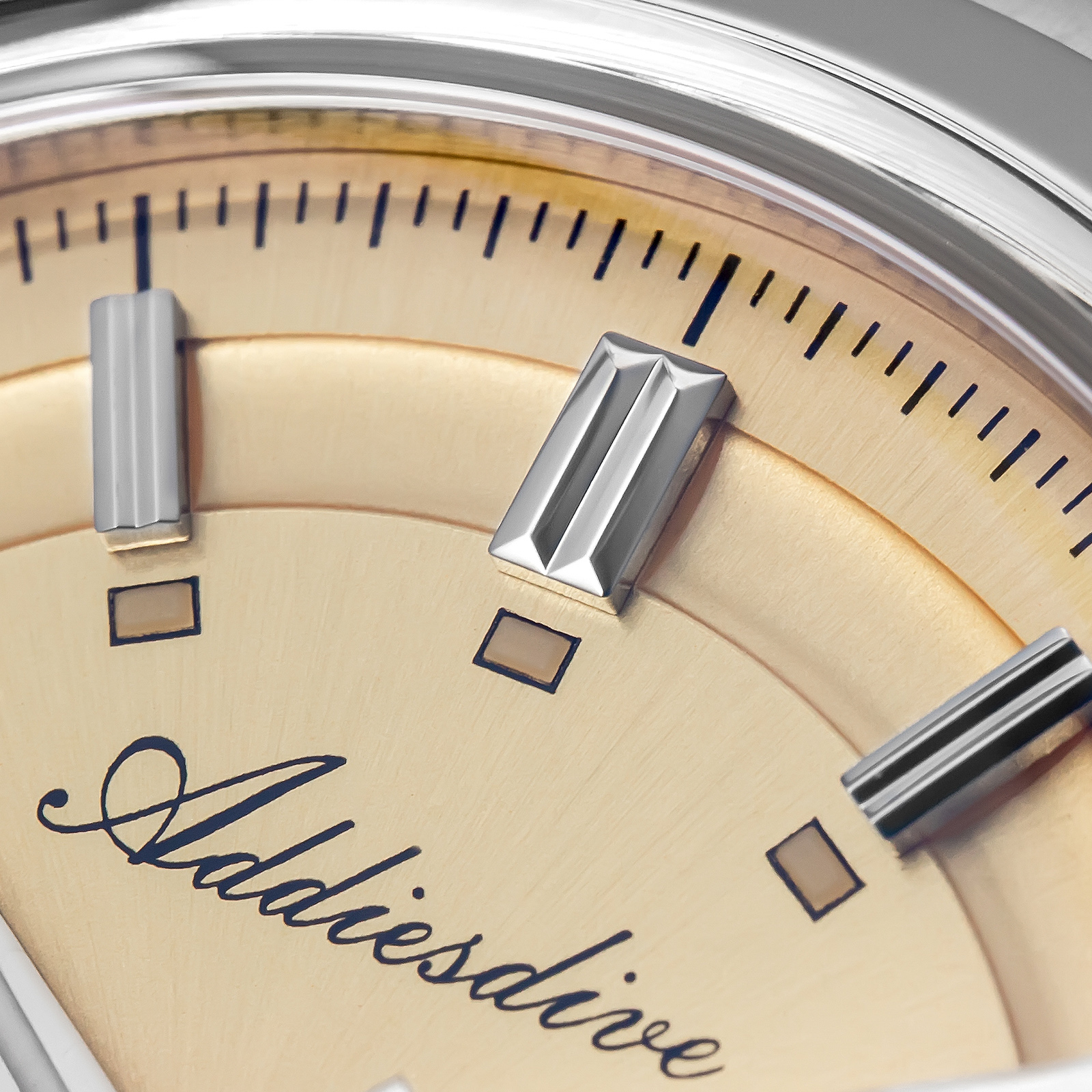 ADDIESDIVE Super Luminous Japa - Stainless Bracelet Diver recensie en prijs